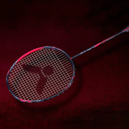 VICTOR Thruster Ryuga Metallic -Blaze Red (Unstrung)